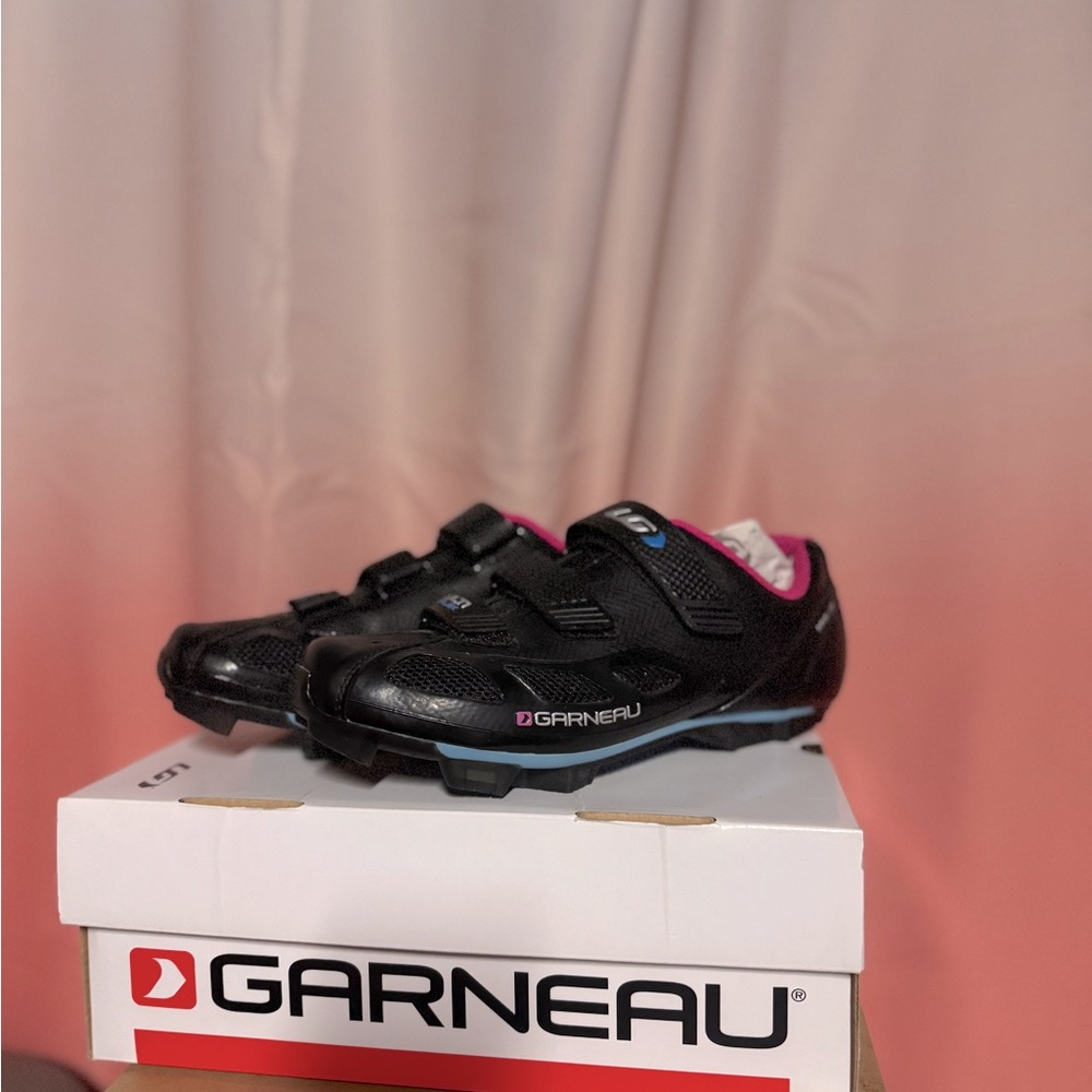 EUC Garneau Cycle Shoes